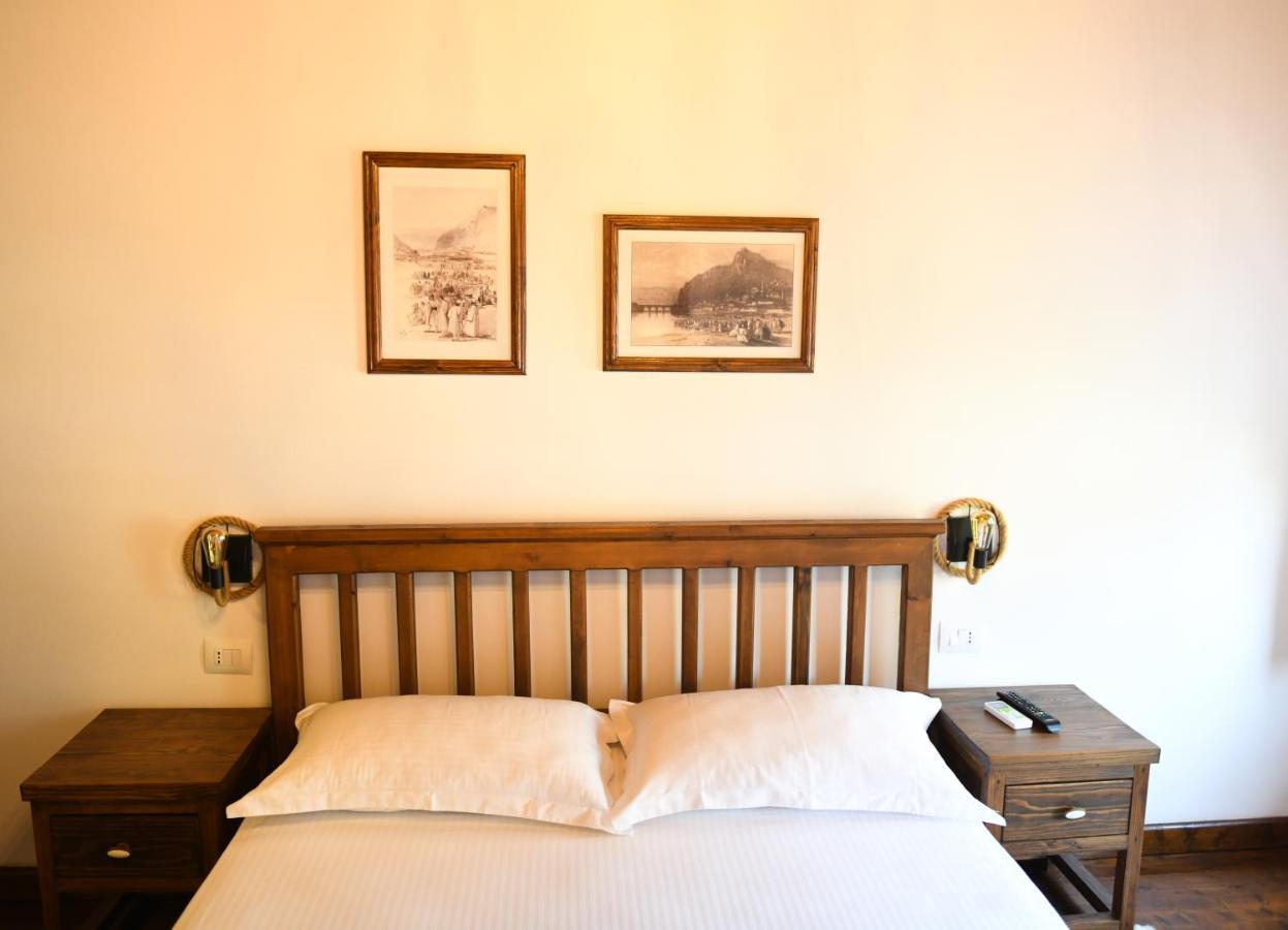 Anhel Hotel Берат Екстер'єр фото