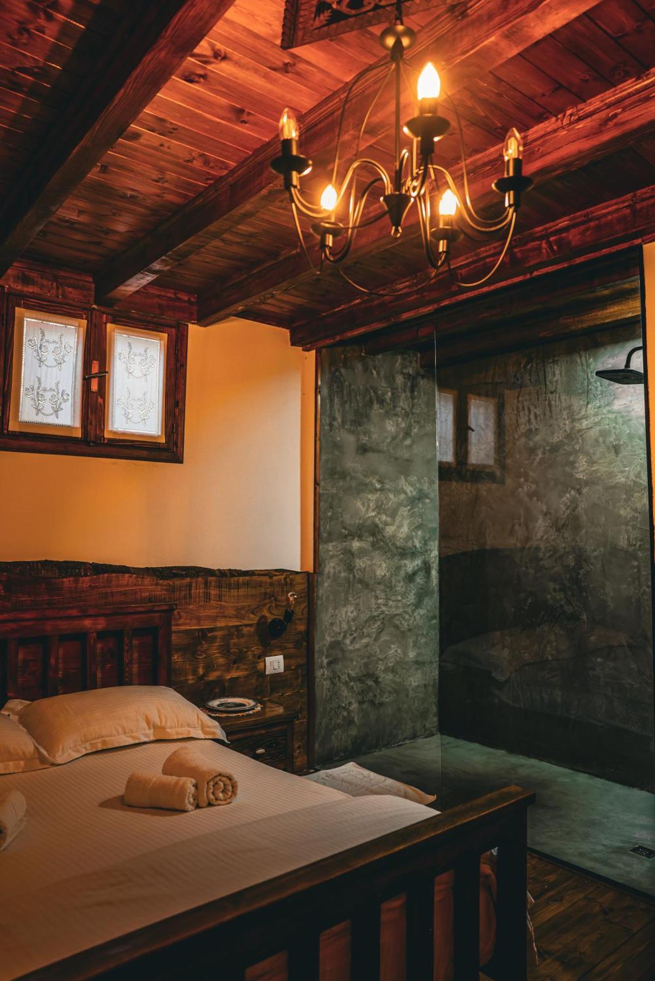 Anhel Hotel Берат Екстер'єр фото