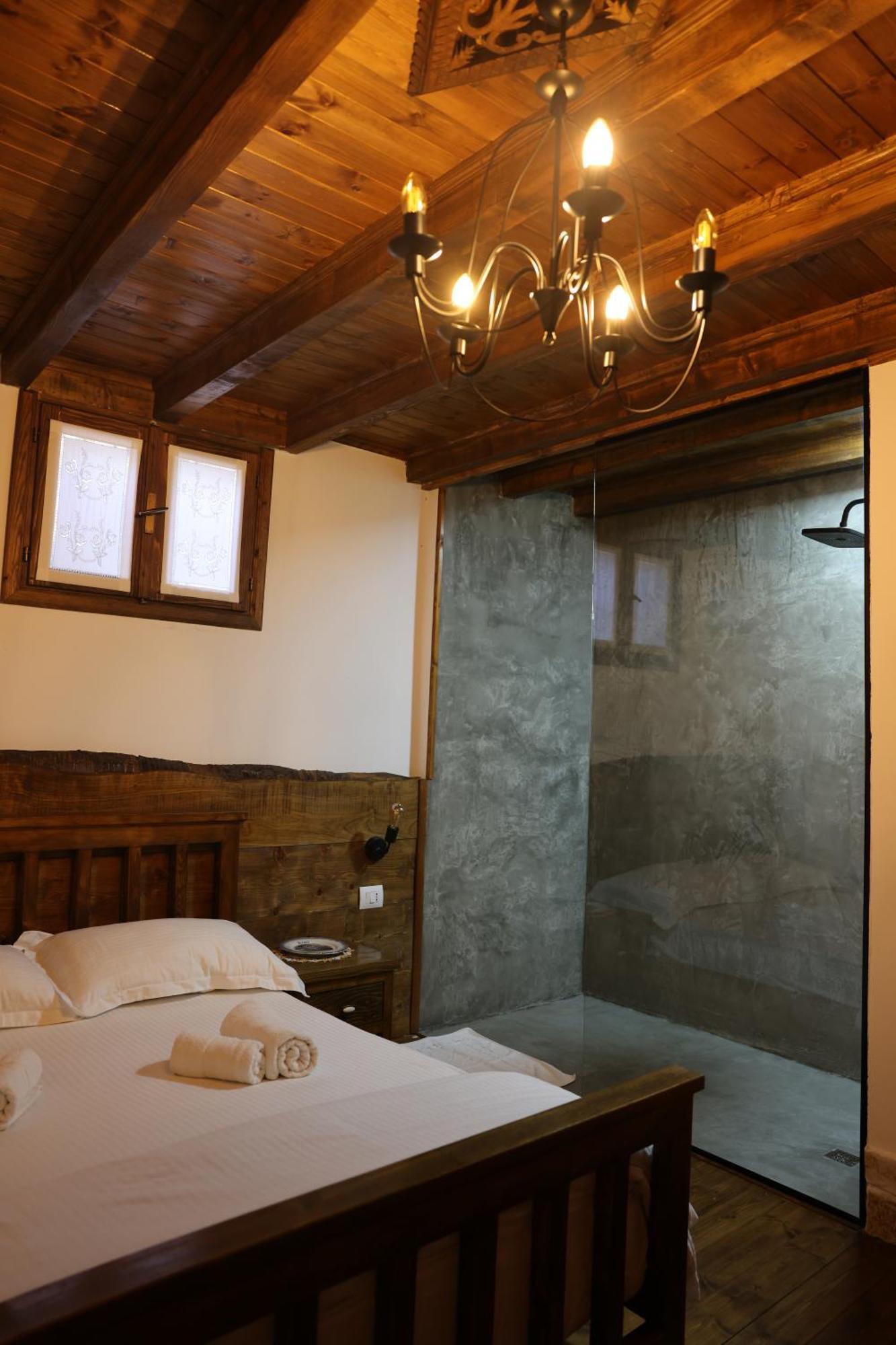 Anhel Hotel Берат Екстер'єр фото